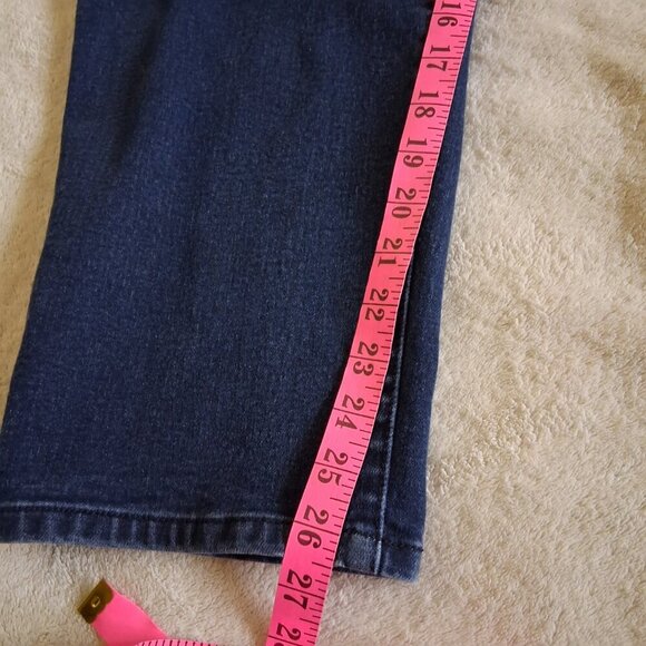 Terra & Sky Women's Size 22W Petite Core Straight Dark Wash Mid Rise Jeans - Picture 14 of 15